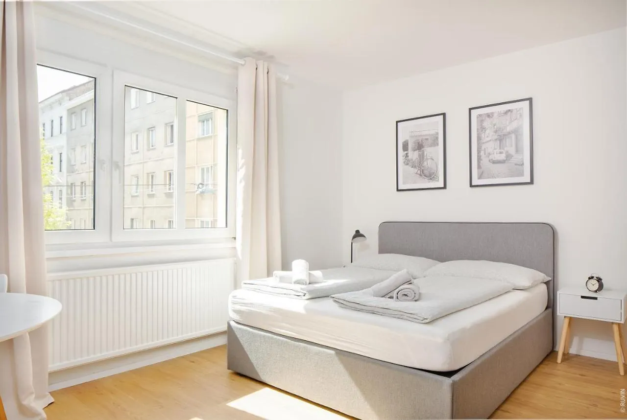 Whats-App Self-Check-In - Gemuetliches Studio Vienna Austria